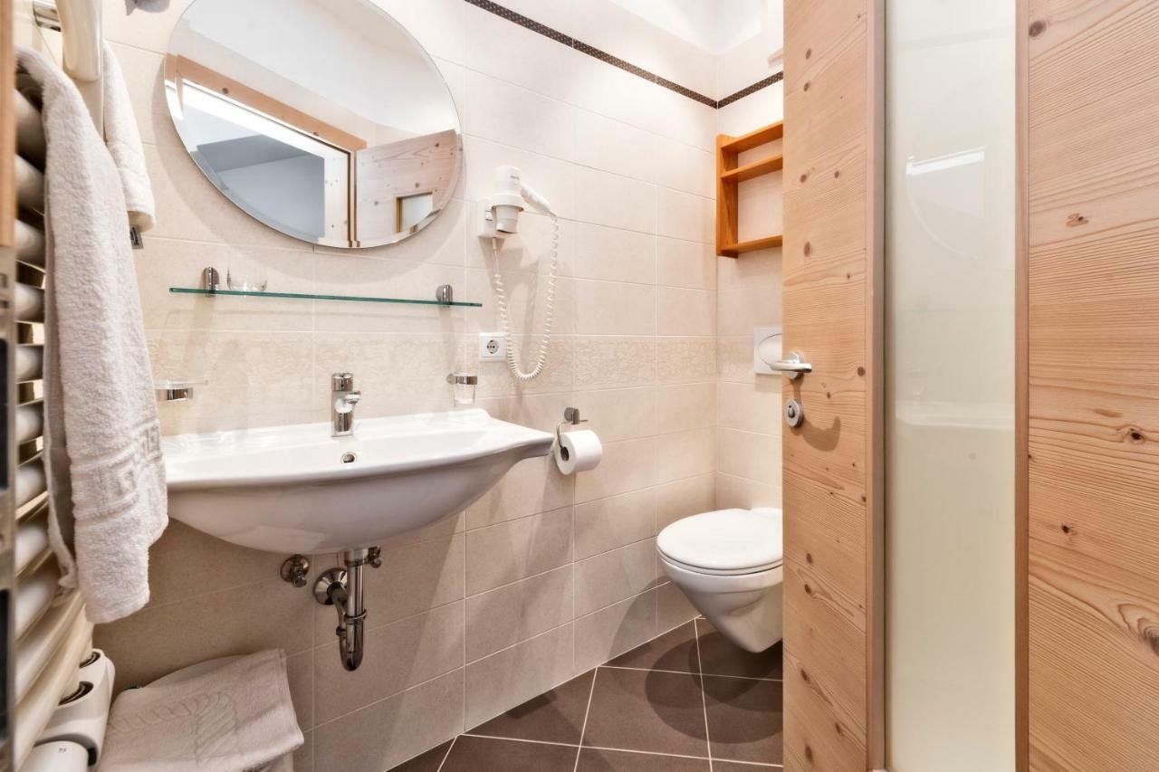 Garni Pramstrahler Hotel Chiusa Eksteriør billede